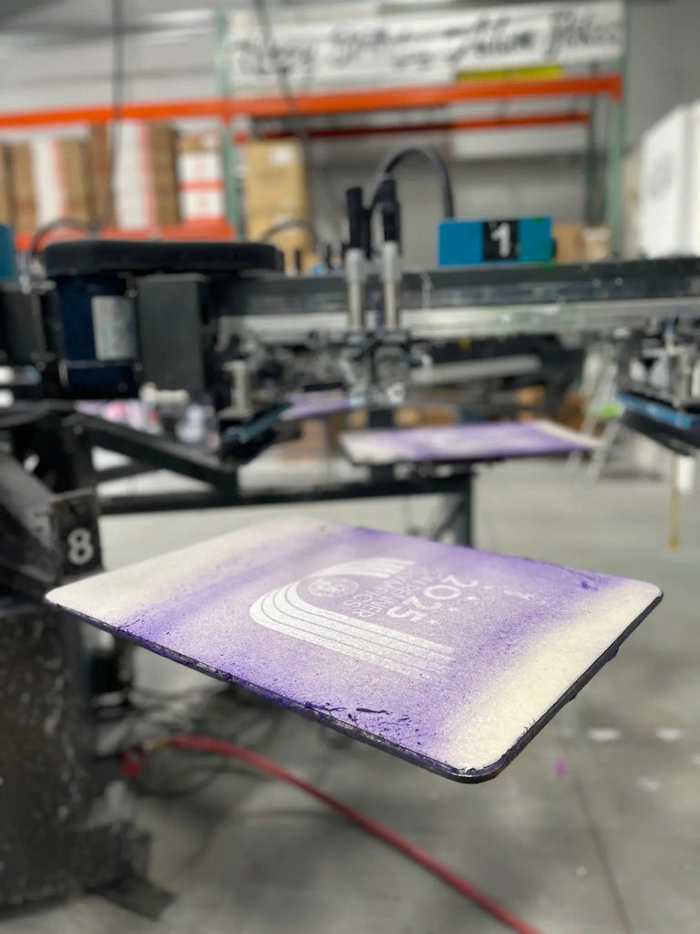 Automatic screen printing press – Game Over Merch