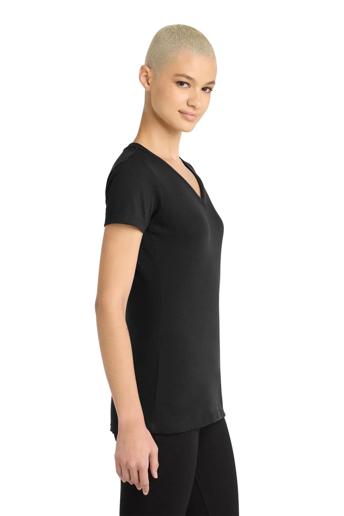 District® Women’s Perfect Blend® CVC V-Neck Tee #DM1190L