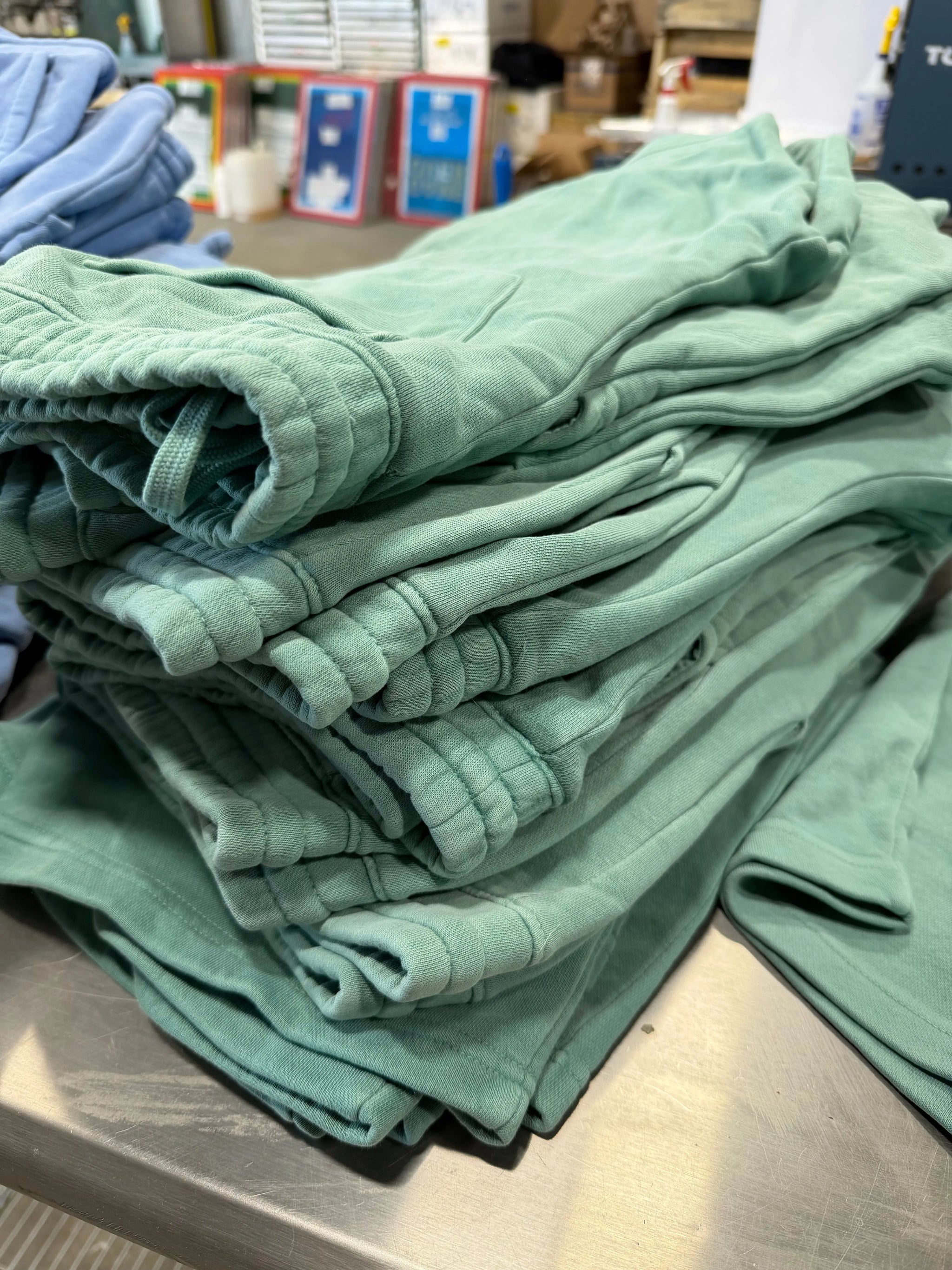 12 Independent Unisex Fleece Jogger Shorts - Pigment Mint